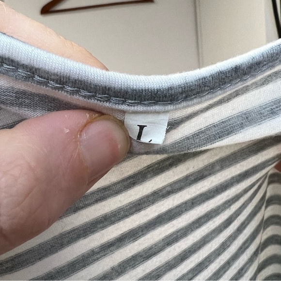 Woman’s gray striped maxi dress size large long - Picture 3 of 5